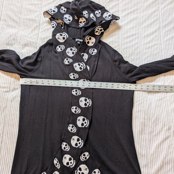Hot Topic black & white skulls open front high low hooded cardigan L - Picture 7 of 12